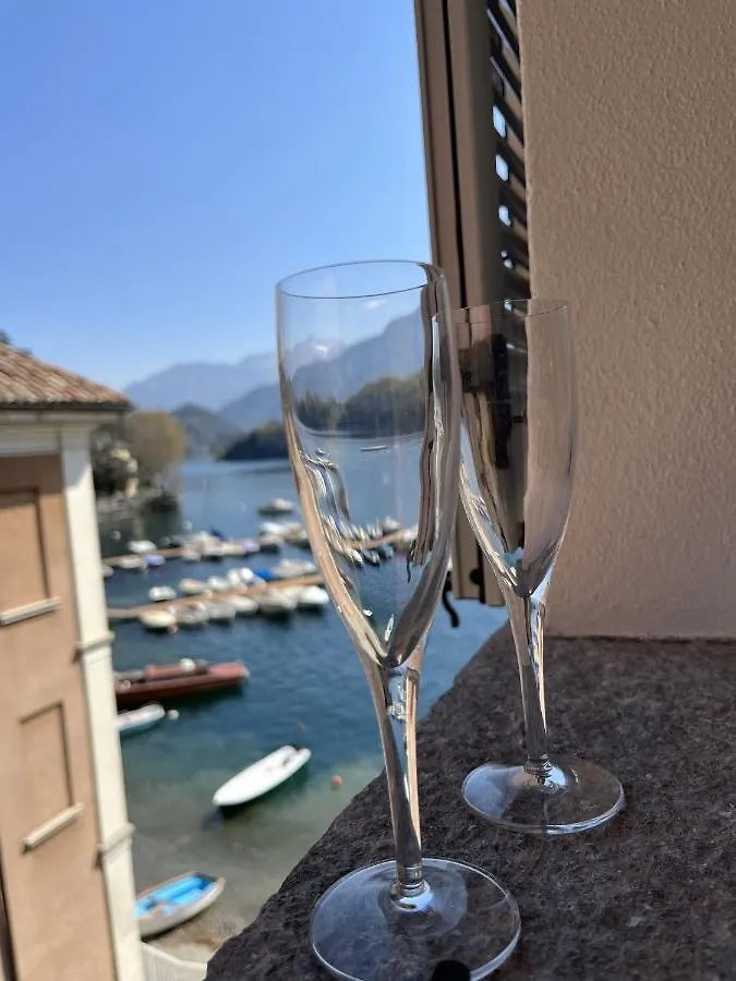 Casa Castellana Apt 1 E Casa Castellana Apt 2 سالا كوماسينا شقة